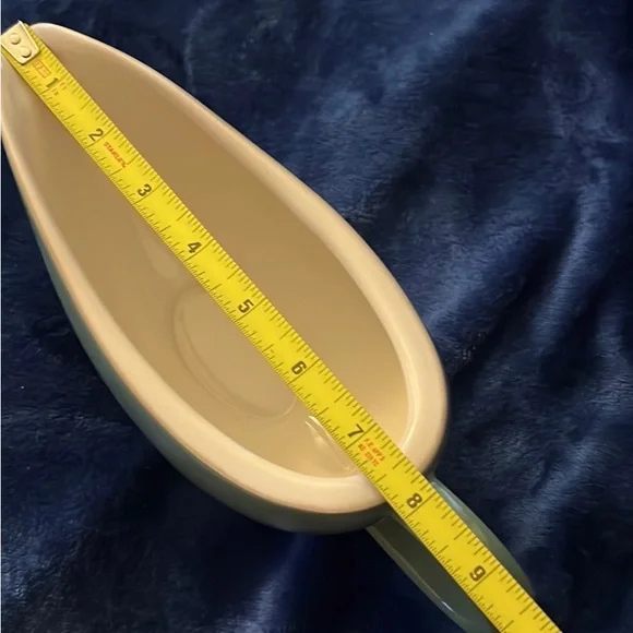 Le Creuset Green Gravy Boat new 9.5 inches New with tag - Picture 4 of 4